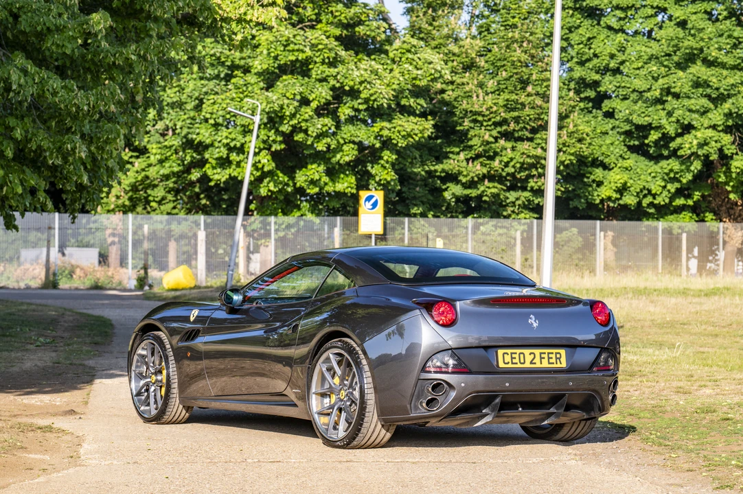 2009 Ferrari California - Image 16 of 31