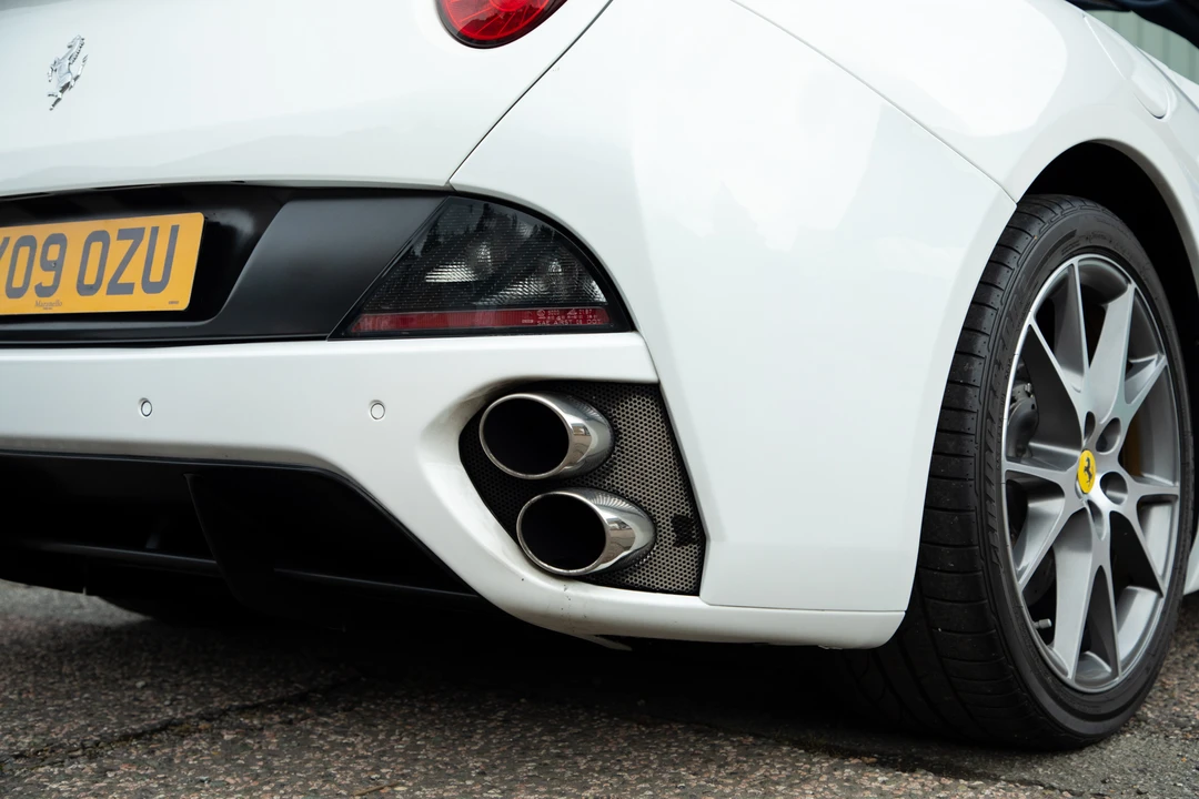 2009 Ferrari California - Image 25 of 31