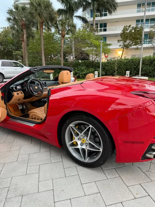 2009 Ferrari California - Image 8 of 11