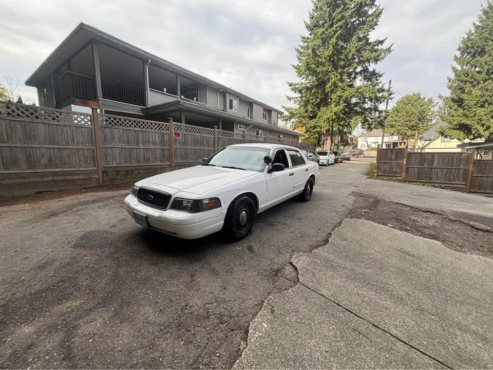 2009 Ford Crown Victoria - Image 3 of 7