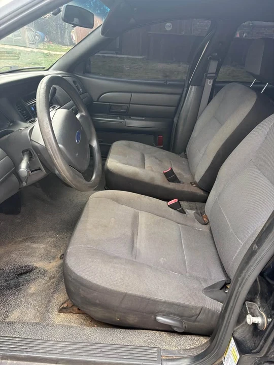 2009 Ford Crown Victoria - Image 6 of 6