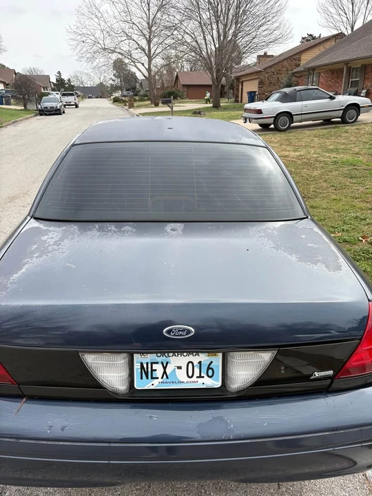 2009 Ford Crown Victoria - Image 4 of 6