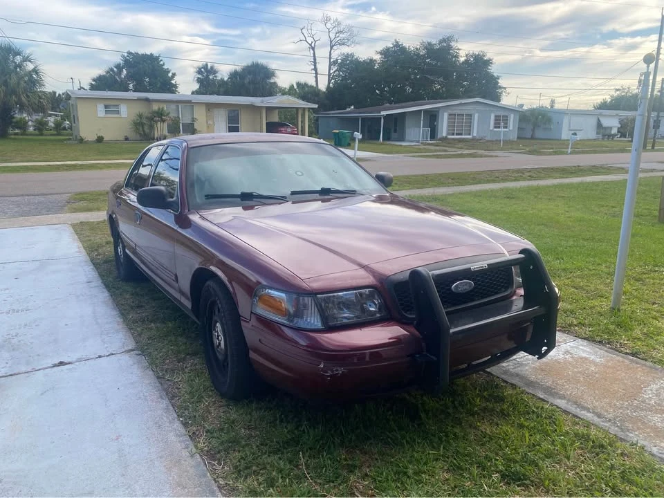 2009 Ford Crown Victoria - Image 11 of 14
