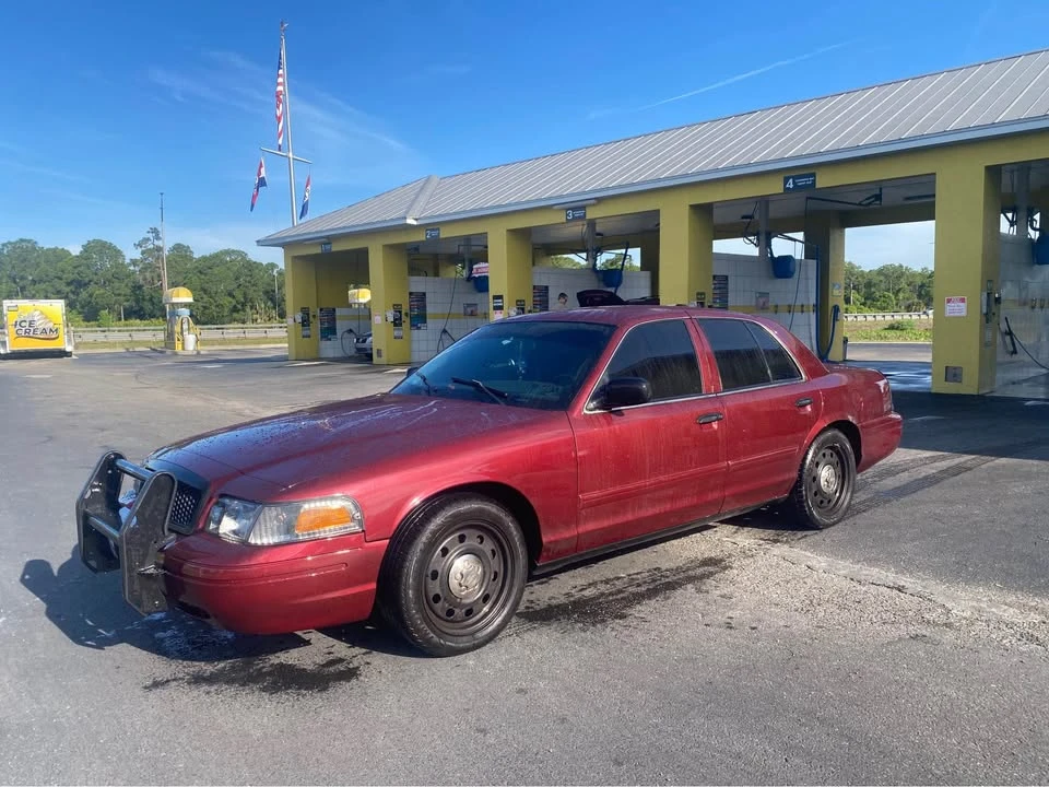 2009 Ford Crown Victoria - Image 3 of 14