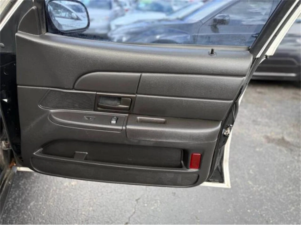 2009 Ford Crown Victoria - Image 7 of 21