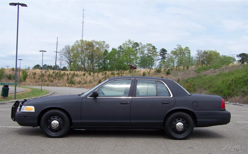 2009 Ford Crown Victoria - Image 6 of 12