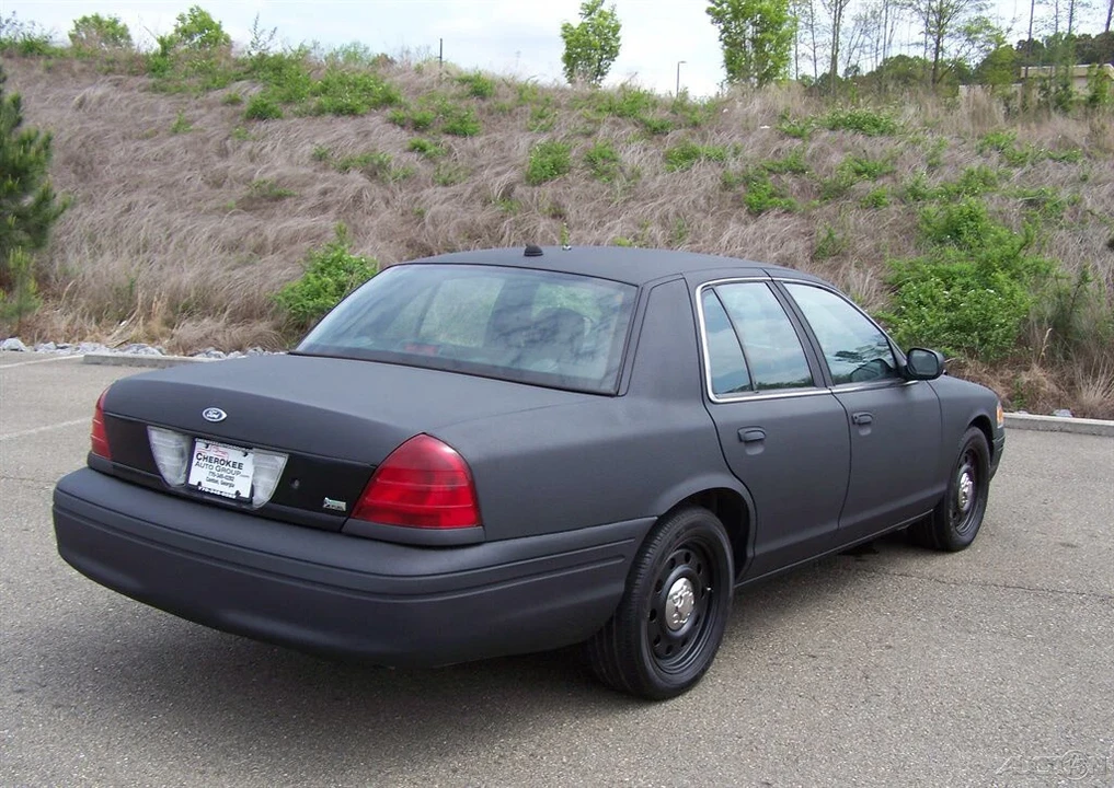 2009 Ford Crown Victoria - Image 2 of 12