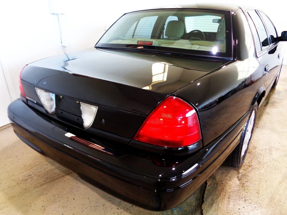 2009 Ford Crown Victoria - Image 14 of 21