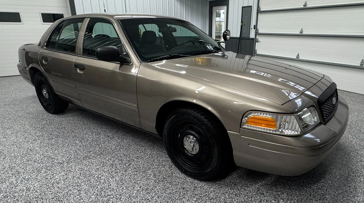 2009 Ford Crown Victoria - Image 3 of 21