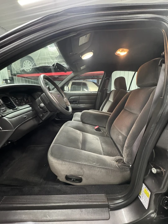 2009 Ford Crown Victoria - Image 12 of 21