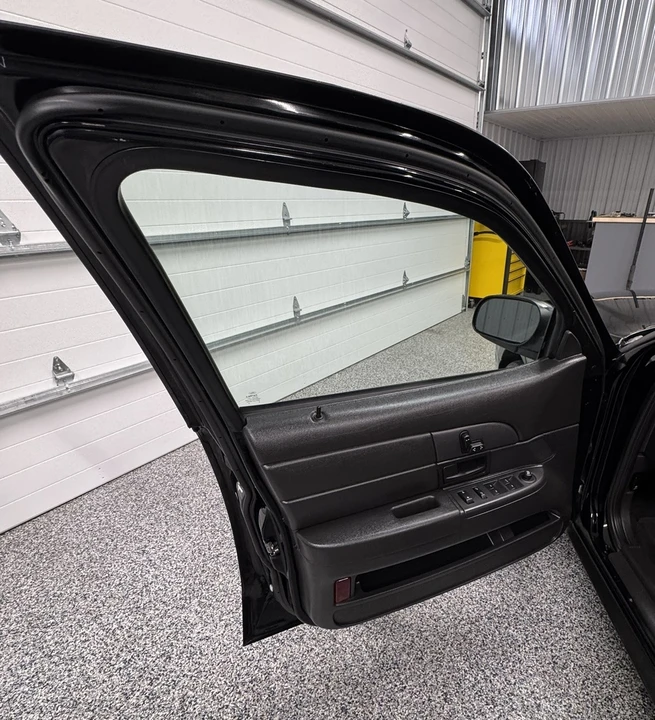 2009 Ford Crown Victoria - Image 11 of 21