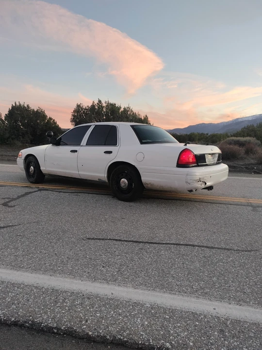 2009 Ford Crown Victoria - Image 4 of 16