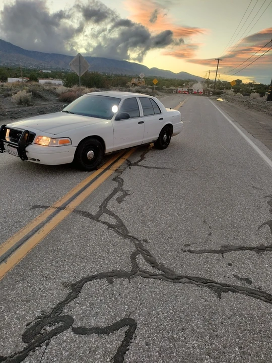 2009 Ford Crown Victoria - Image 3 of 16