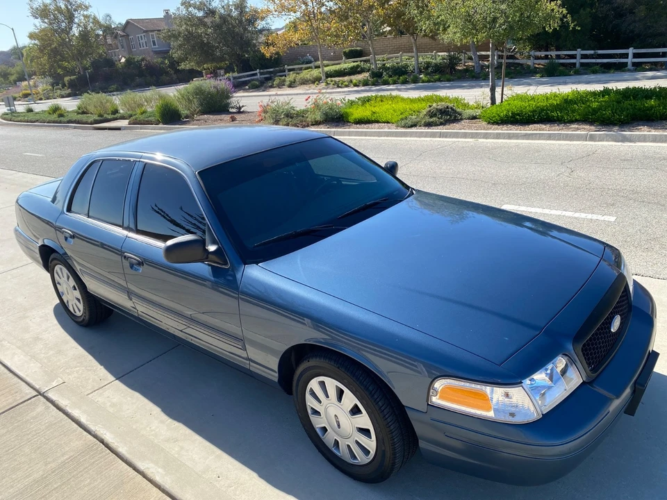 2009 Ford Crown Victoria - Image 6 of 21