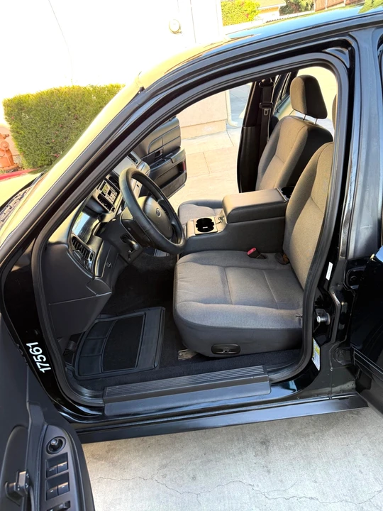 2009 Ford Crown Victoria - Image 12 of 21