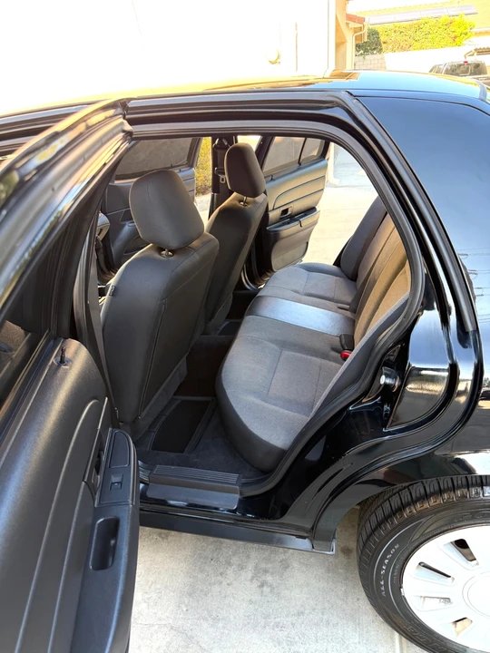 2009 Ford Crown Victoria - Image 13 of 21