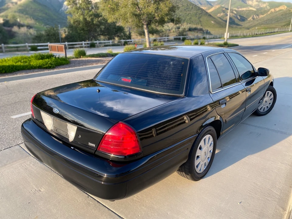 2009 Ford Crown Victoria - Image 16 of 21