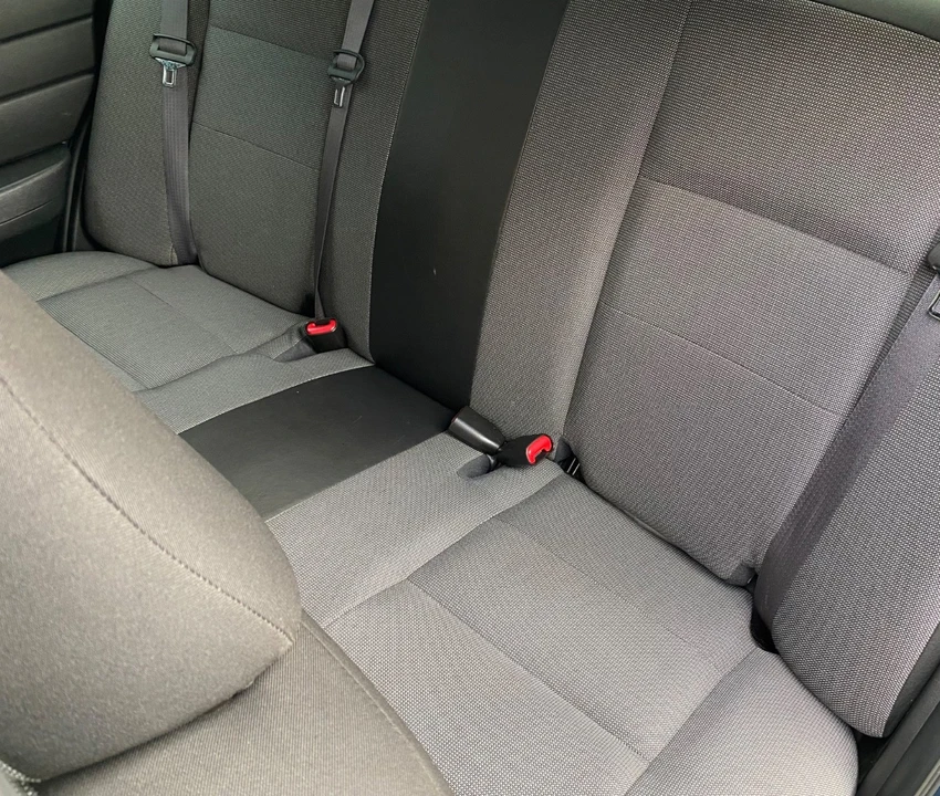 2009 Ford Crown Victoria - Image 2 of 21