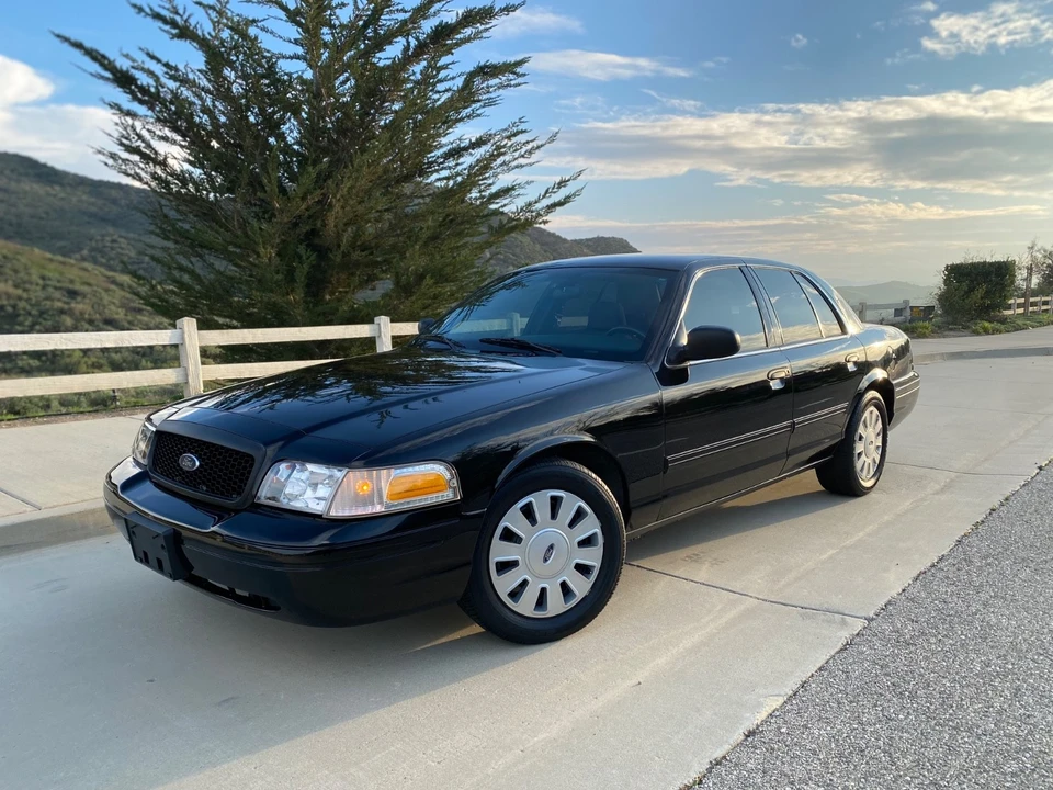 2009 Ford Crown Victoria - Image 12 of 21