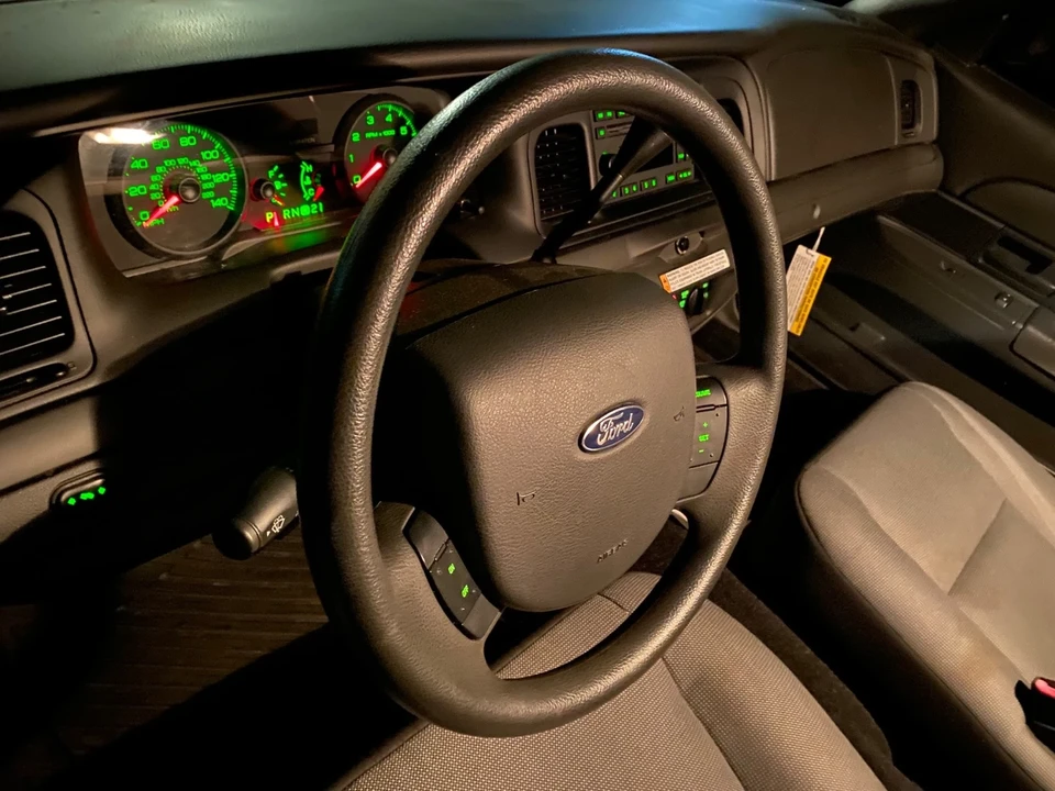 2009 Ford Crown Victoria - Image 12 of 21