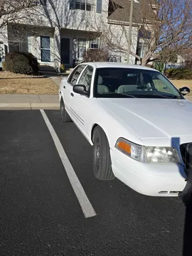 2009 Ford Crown Victoria - Image 3 of 17