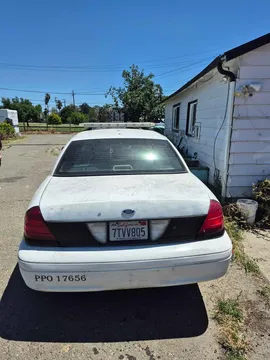 2009 Ford Crown Victoria - Image 3 of 3