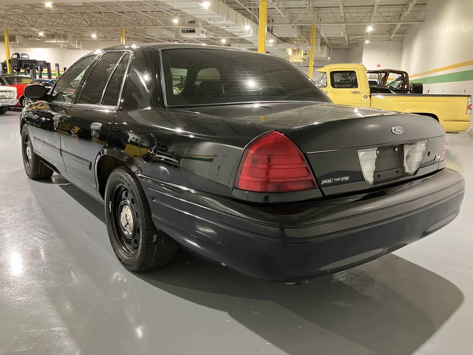 2009 Ford Crown Victoria - Image 2 of 31