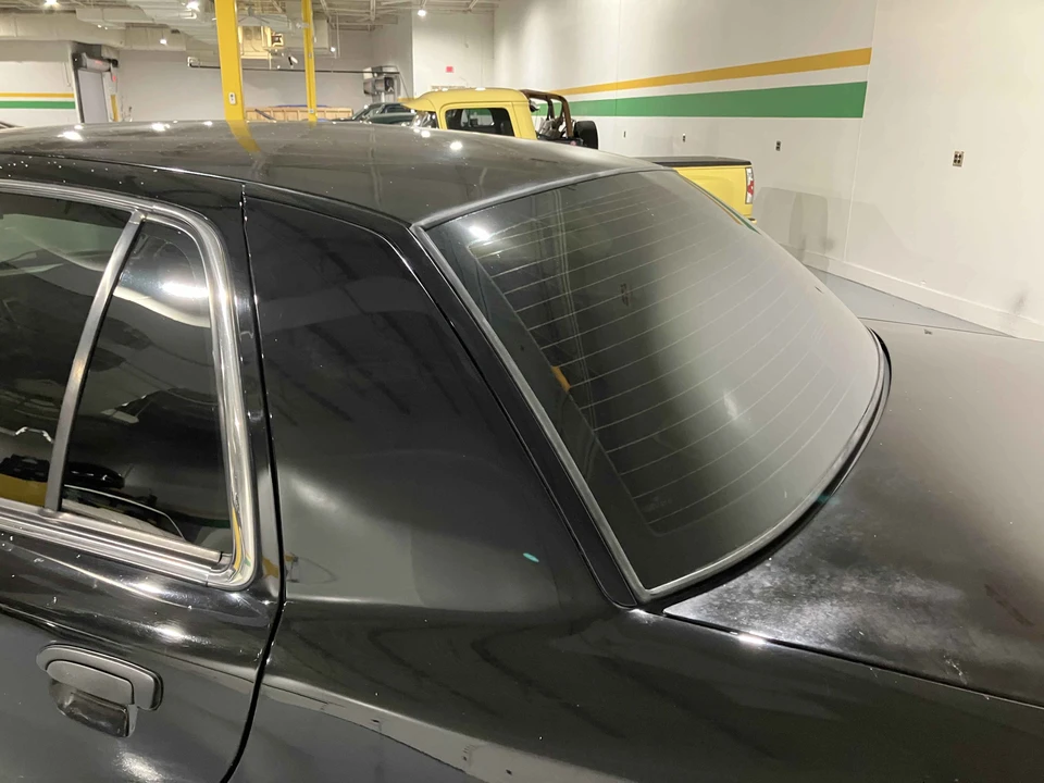 2009 Ford Crown Victoria - Image 26 of 31