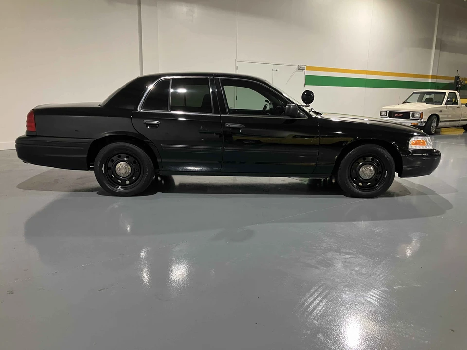 2009 Ford Crown Victoria - Image 5 of 31