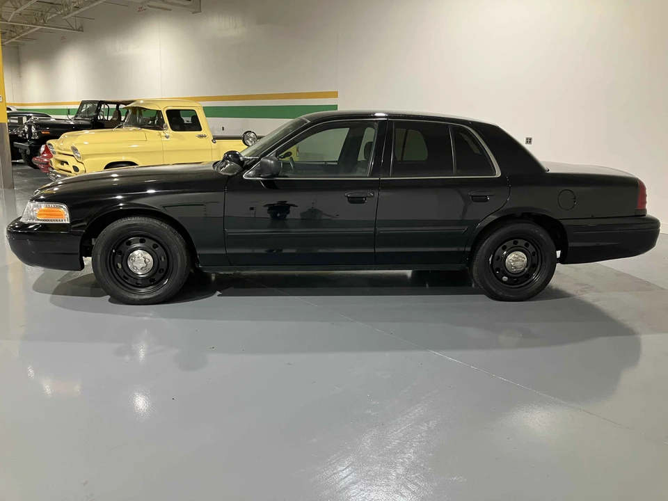 2009 Ford Crown Victoria - Image 6 of 31