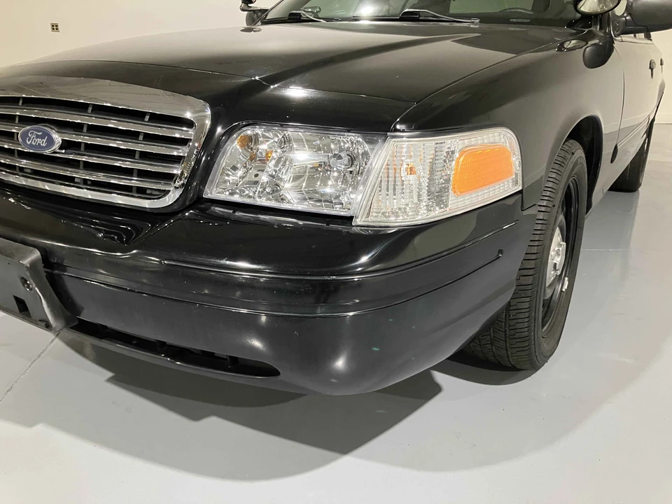 2009 Ford Crown Victoria - Image 9 of 31
