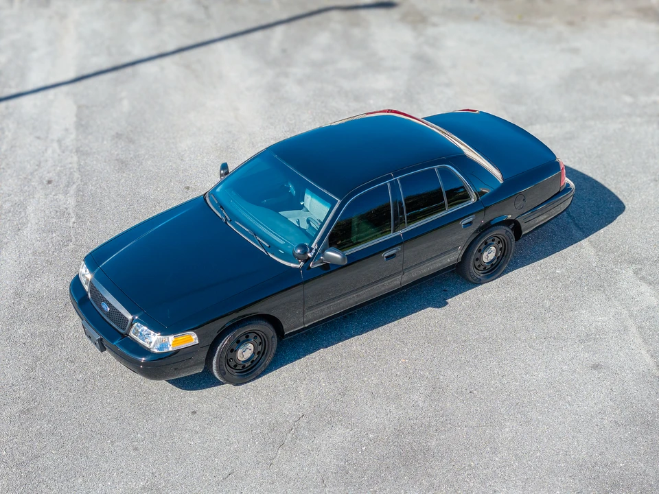 2009 Ford Crown Victoria - Image 19 of 31