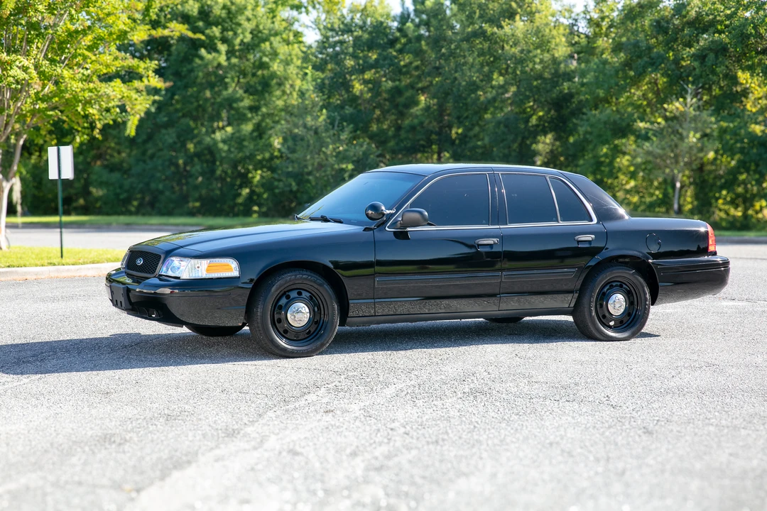 2009 Ford Crown Victoria - Image 11 of 31