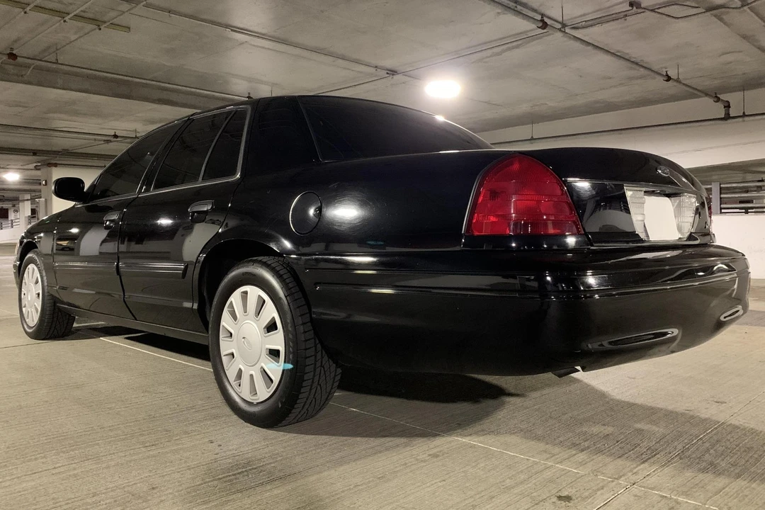 2009 Ford Crown Victoria - Image 4 of 6