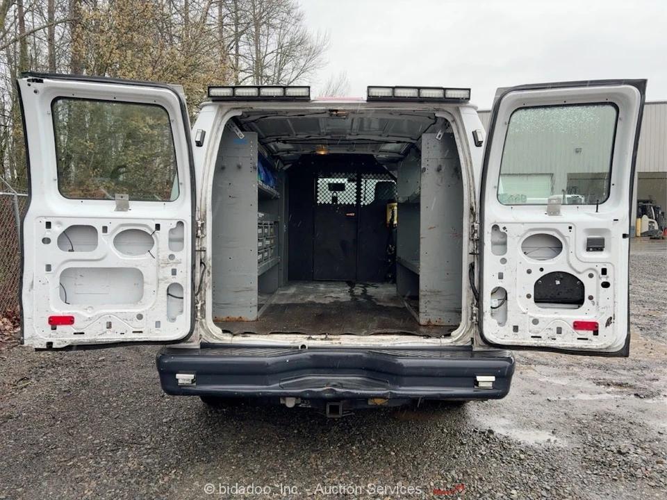 2009 Ford Econoline Van - Image 9 of 12