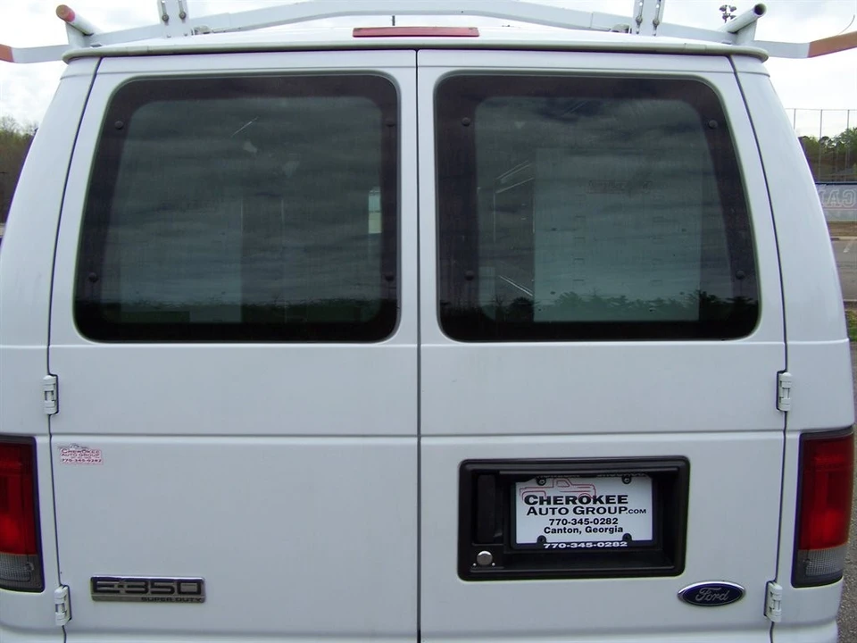 2009 Ford Econoline Van - Image 25 of 31