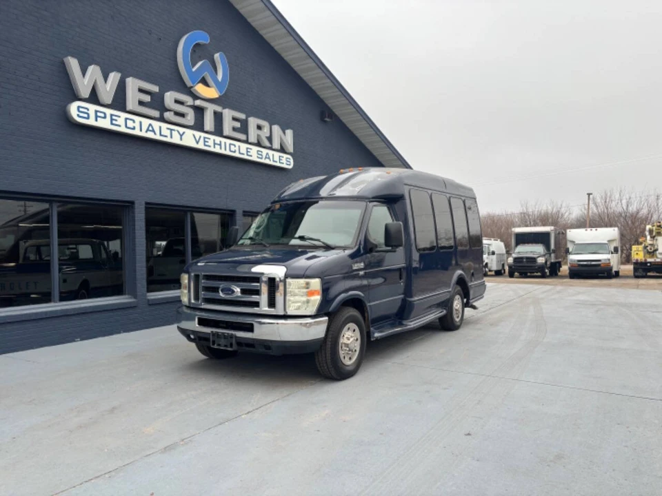 2009 Ford Econoline Van - Image 6 of 12