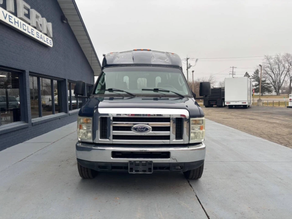 2009 Ford Econoline Van - Image 7 of 12
