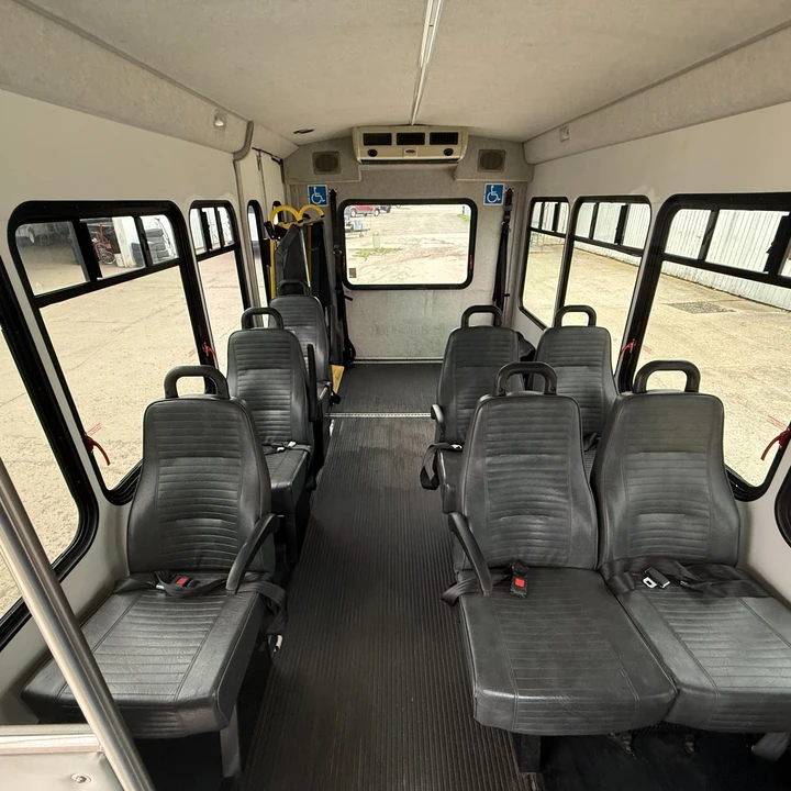 2009 Ford Econoline Van - Image 7 of 12