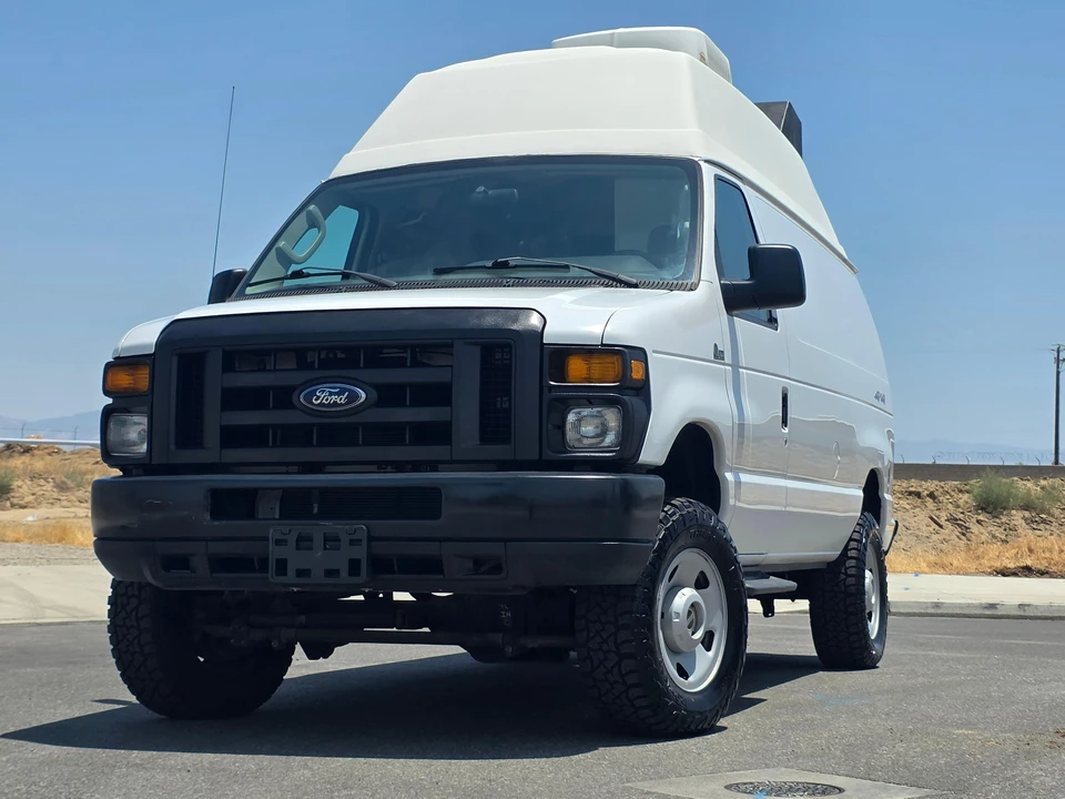 2009 Ford Econoline Van - Image 7 of 31