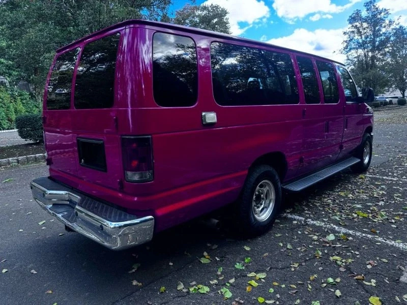2009 Ford Econoline Van - Image 7 of 12