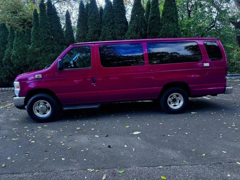 2009 Ford Econoline Van - Image 4 of 12