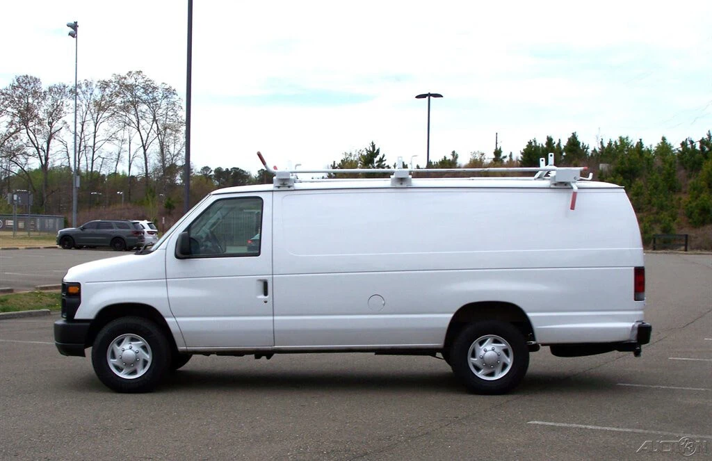 2009 Ford Econoline Van - Image 6 of 12