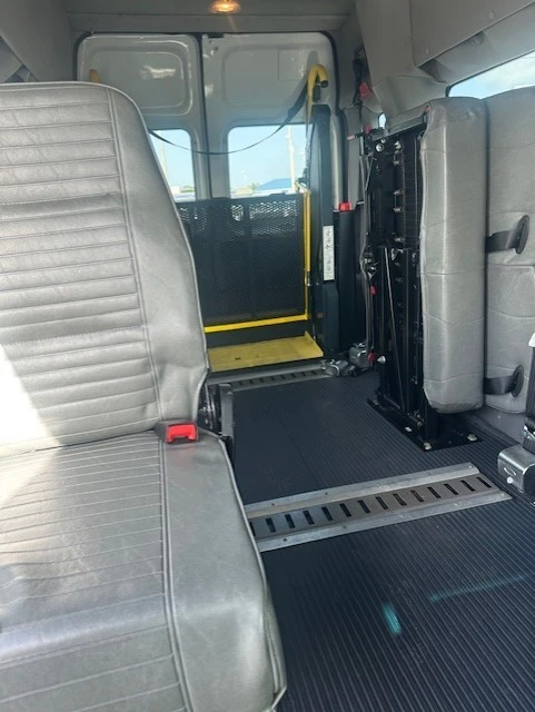 2009 Ford Econoline Van - Image 5 of 7
