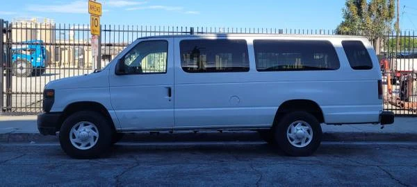 2009 Ford Econoline Van - Image 6 of 18