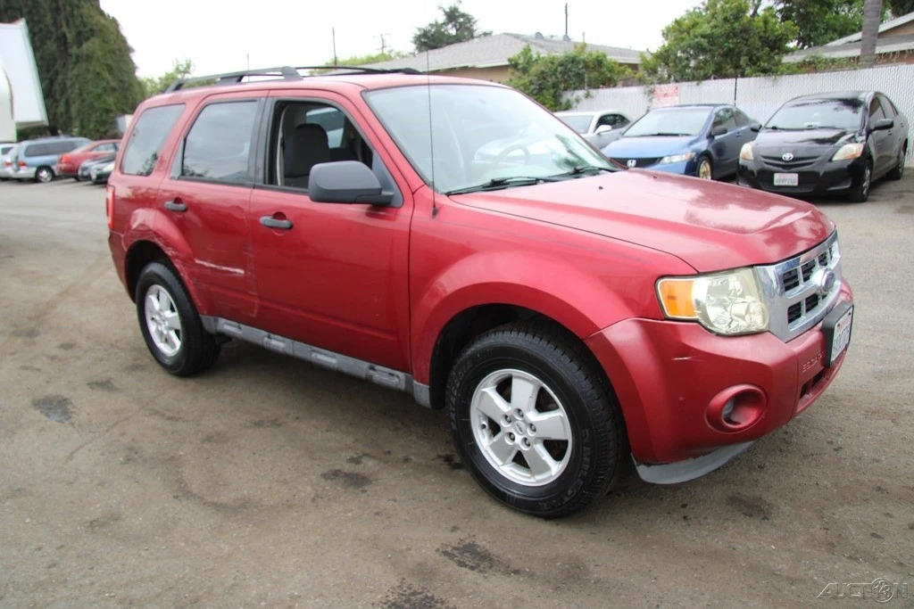 2009 Ford Escape - Image 10 of 21