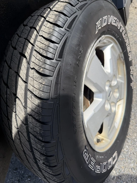 2009 Ford Escape - Image 10 of 21