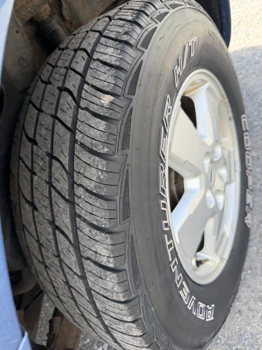 2009 Ford Escape - Image 9 of 21