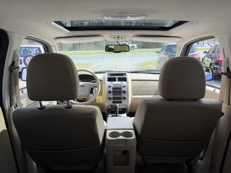 2009 Ford Escape - Image 5 of 21