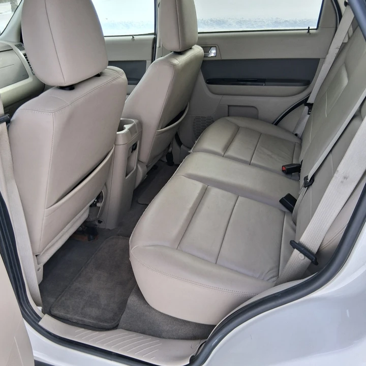 2009 Ford Escape - Image 13 of 18